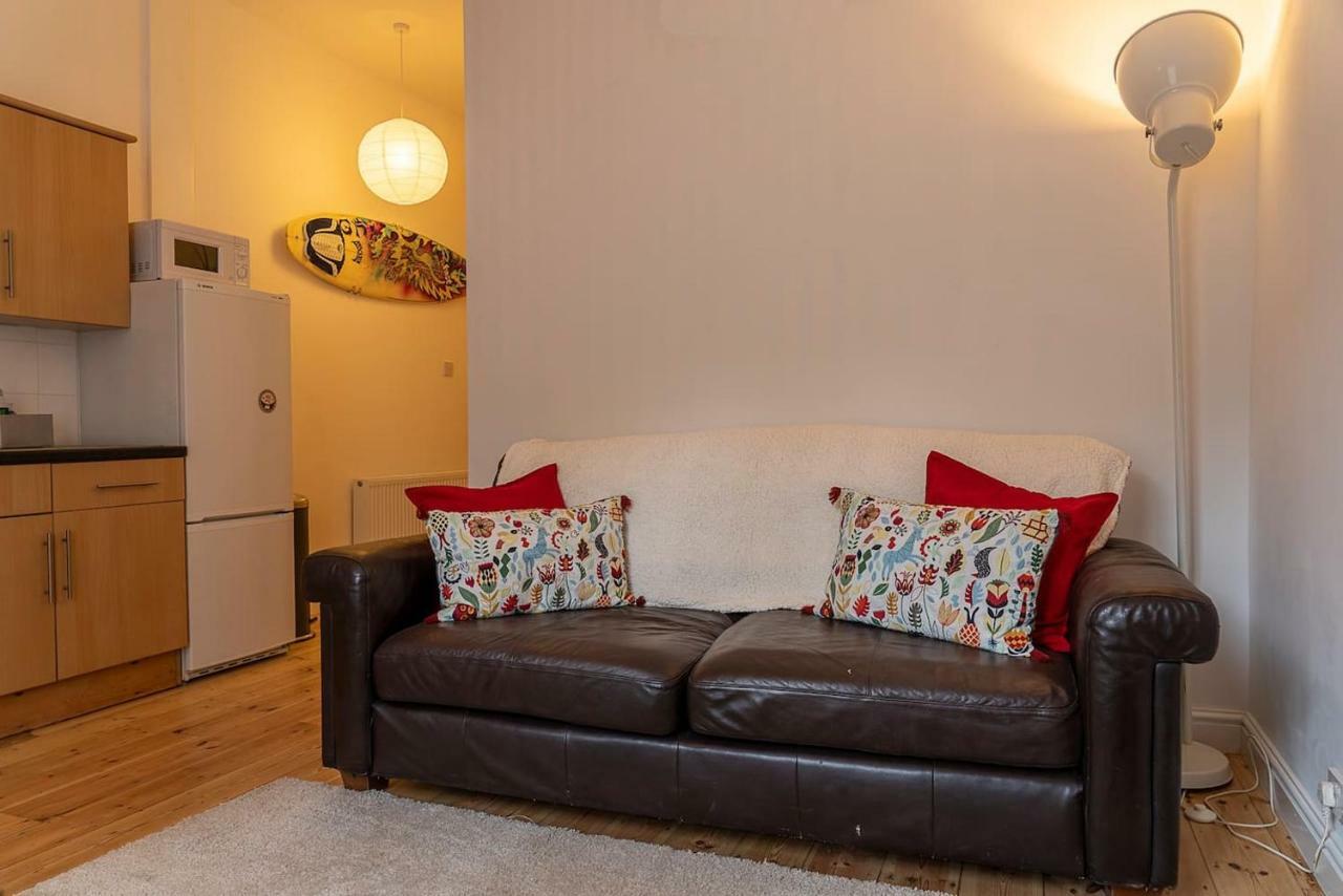 The Old Rectory Southcott Apartment In Jacobstow 10 Mins To Widemouth Bay And Crackington Haven,15 Mins Bude,20 Mins Tintagel, 27 Mins Port Issac ภายนอก รูปภาพ