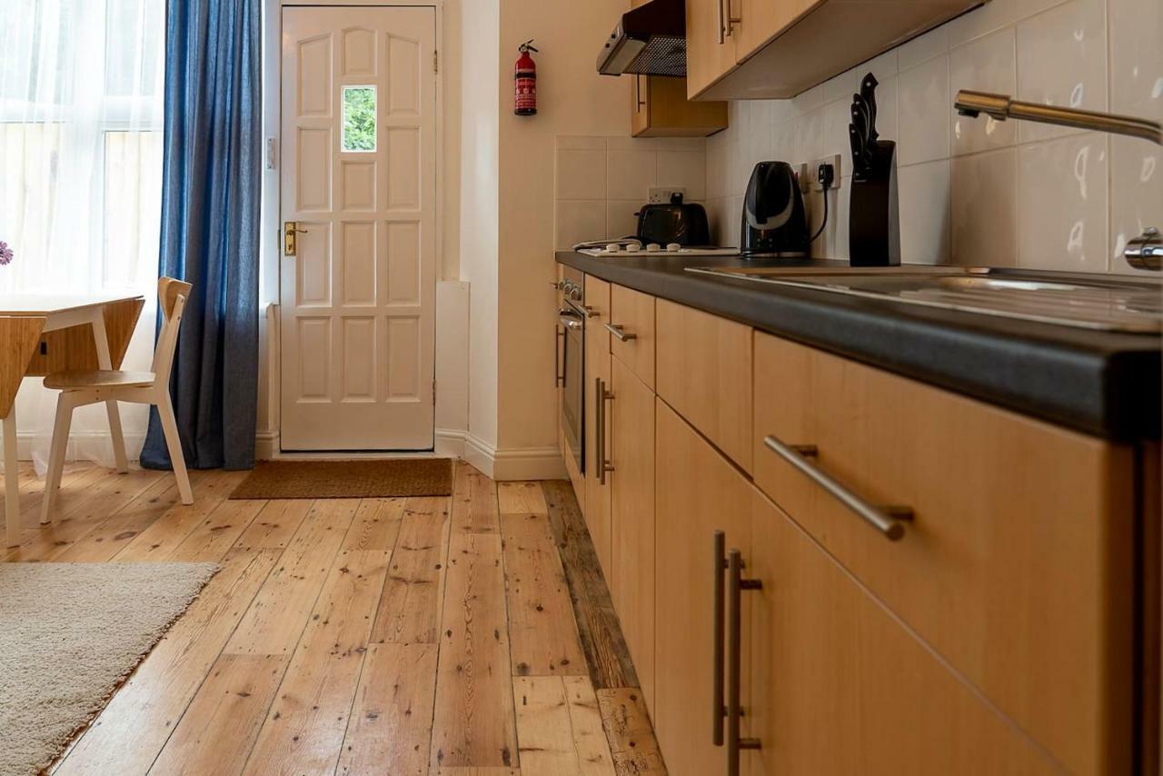 The Old Rectory Southcott Apartment In Jacobstow 10 Mins To Widemouth Bay And Crackington Haven,15 Mins Bude,20 Mins Tintagel, 27 Mins Port Issac ภายนอก รูปภาพ