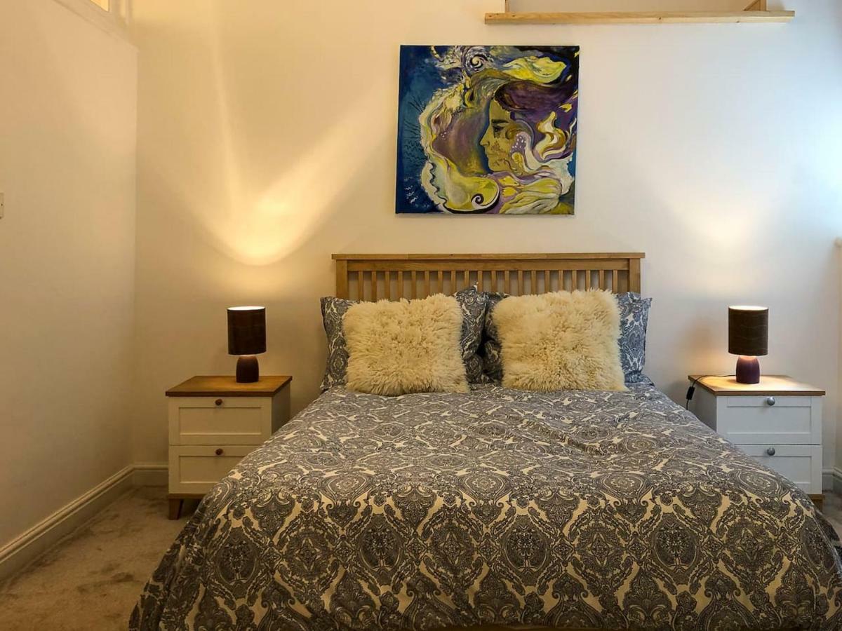 The Old Rectory Southcott Apartment In Jacobstow 10 Mins To Widemouth Bay And Crackington Haven,15 Mins Bude,20 Mins Tintagel, 27 Mins Port Issac ภายนอก รูปภาพ